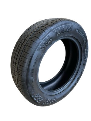 2017-2024 Chrysler Pacifica 235/60R18 103H Kumho Tire (Used OEM)