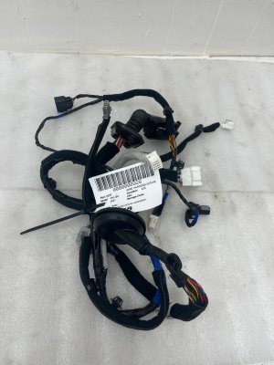 2020-2022 Hyundai Palisade Door Wiring Harness - Front (Used OEM)