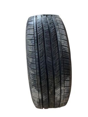 2014-2021 Jeep Cherokee Goodyear Assurance Finesse 225/55R18 98V Tire (Used OEM)