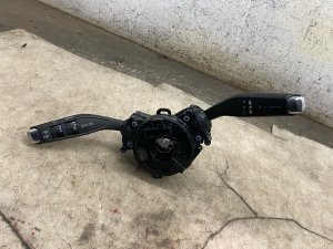 2025 GMC Yukon XL Clockspring Turn Signal and Windshield Wiper Combination Switch (Used OEM)
