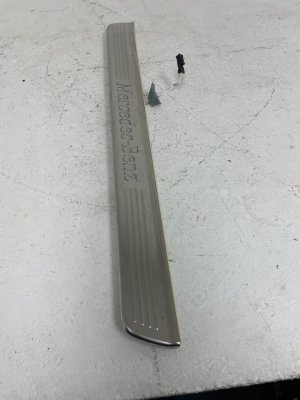 2014-2017 Mercedes-Benz S320 Illuminated Sill Plate Cover Trim - Front, Right (Passenger) (Used OEM)