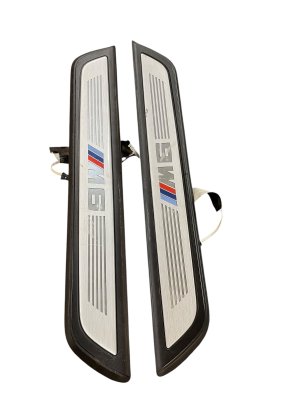 2012-2018 BMW M6 Illuminated Door Sill Plate Trim Set - Front (Used OEM)