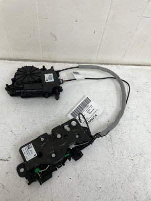 2017-2023 BMW 528i Power Trunk Tailgate Latch Lock Actuator (Used OEM)
