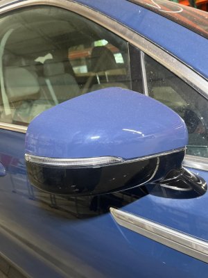 2021-2025 Kia Sorento Blue Door/Side View Mirror - Front, Right (Passenger) (Used OEM)