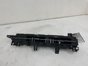 2024-2025 Hyundai Kona Center Dashboard HVAC Vent - Front (Used OEM)