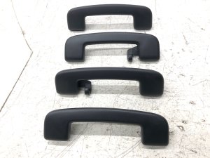 2022-2025 Mitsubishi Outlander Black Interior Roof Grab Handles Set - Front (Used OEM)