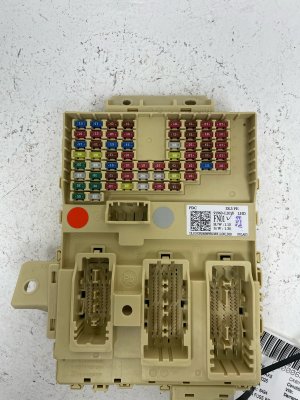 2025 Kia K5 Cabin Fuse Relay Junction Box (Used OEM)