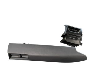 2019-2024 Lexus UX250h HVAC Air Vents with Trim - Front (Used OEM)