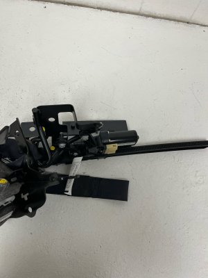 2011-2018 Bentley Continental Brunel Seat Belt Retractor Assembly - Front (Used OEM)