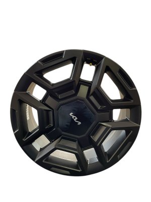 2024-2025 Kia Sorento Black 17x7 10-Spoke Alloy Wheel (Used OEM)