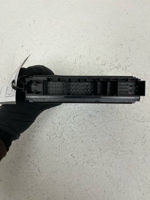 2004-2006 Volkswagen Phaeton Onboard Power Supply Control Module (Used OEM)