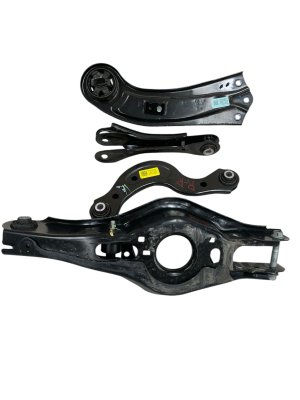 2022-2025 Hyundai Tucson Upper and Lower Suspension Control Arm Set - Rear, Right (Passenger) (Used OEM)
