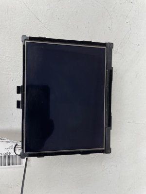 2017-2020 Maserati Levante Touchscreen Infotainment Display - Front (Used OEM)