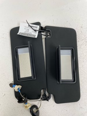 2019-2022 Honda Insight Illuminated Sun Visor Set - Front, Right (Passenger) (Used OEM)