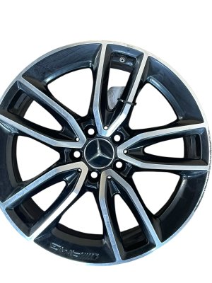 2020-2023 Mercedes-Benz CLA35 AMG 18x8.5 Machined Aluminum Wheel with Painted Accents (Used OEM)