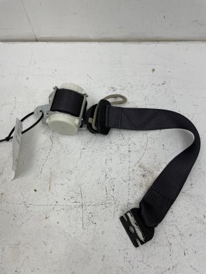 2015-2020 GMC Yukon XL Second Row Seat Belt Assembly - Rear, Right (Passenger) (Used OEM)