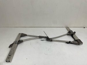 2014-2020 Mercedes-Benz S320 Suspension Strut Tower Brace Support Bar Set - Front (Used OEM)