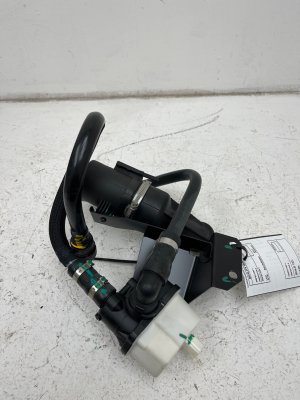 2023-2026 Maserati Grecale Fuel Vapor Leak Detection Pump (Used OEM)