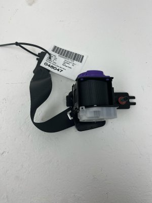 2021-2024 Genesis G80 Black Center Seat Belt Assembly - Rear, Right (Passenger) (Used OEM)