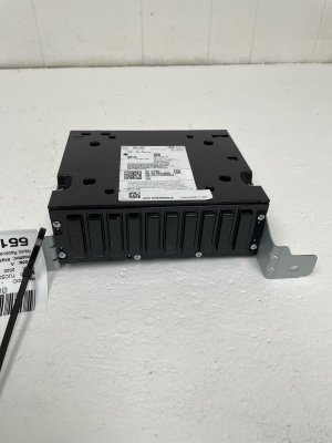 2025 Hyundai Tucson Radio Receiver Head Unit Audio Control Module (Used OEM)