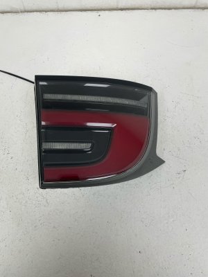  Tesla Model x Outer Body Mounted Taillight Assembly - Rear, Left (Driver) (Used OEM)