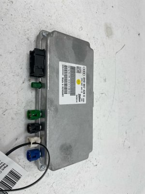 2012-2018 Audi A6 Parking Aid Camera Control Module (Used OEM)