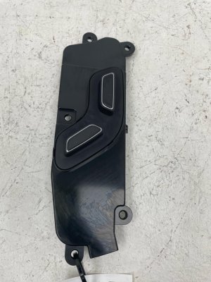 2022-2025 Genesis GV70 Black 8-Way Power Seat Switch - Front (Used OEM)