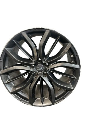 2017-2022 Maserati Levante 20x10.5 W-Spoke Alloy Wheel - Rear (Used OEM)