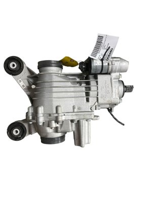2022-2024 Volkswagen Taos Differential Carrier Assembly 5.2 Ratio - Rear (Used OEM)