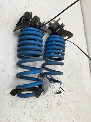 2015-2020 BMW M4 Suspension Coil Spring Set - Rear (Used OEM)