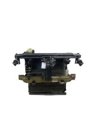 2020-2021 Nissan TITAN Radiator (Used OEM)