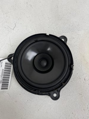 2025 Nissan Kicks Standard Audio Speaker Set (Used OEM)