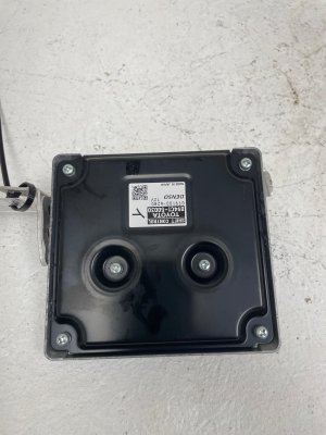2018-2021 Lexus LS500 Transmission Shift Control Module (Used OEM)