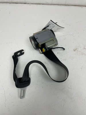 2015-2020 Audi A3 Black Seat Belt Assembly with Pretensioner - Front (Used OEM)