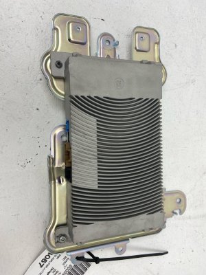 2018-2021 Lincoln Navigator Premium Audio System Amplifier (Used OEM)
