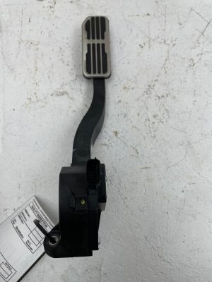 2017-2023 Jaguar F-Pace Electronic Accelerator Pedal Assembly (Used OEM)