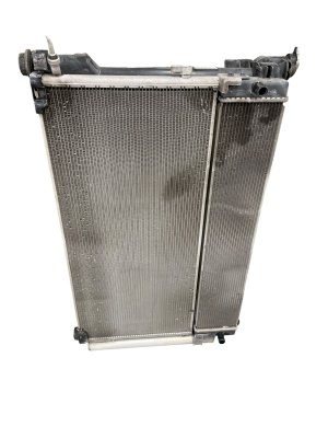 2021 Toyota Venza Radiator Condenser Cooling Fan Assembly Pack - Front (Used OEM)