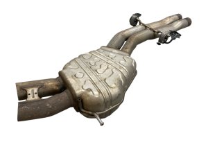 2015-2020 Bentley Bentayga Center Exhaust Muffler Silencer Pipe (Used OEM)