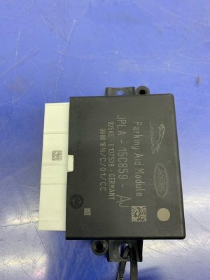 2016-2019 Jaguar XF Park Assist Control Module - Rear (Used OEM)