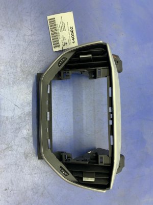 2014-2017 Maserati Ghibli Center Dash Display Trim Panel with A/C Vents (Used OEM)