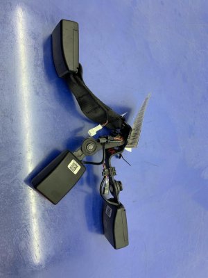 2017-2023 BMW 528i Black Seat Belt Buckle Set - Rear, Left (Driver) (Used OEM)