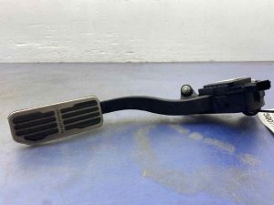 2017-2020 Jaguar F-Pace Accelerator Pedal Assembly (Used OEM)