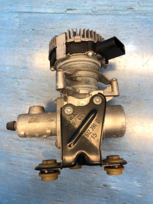 2015-2017 Audi A3 Electric Brake Pressure Cylinder Unit (Used OEM)