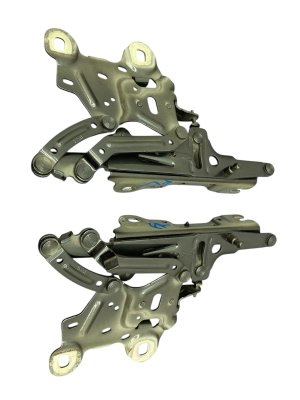 2018-2023 BMW X2 Hood Hinge Set - Front, Right (Passenger) (Used OEM)