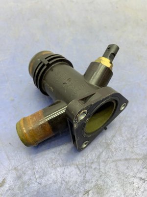 2018-2024 BMW X3 HVAC Heater Motor Connector with Temperature Sensor (Used OEM)