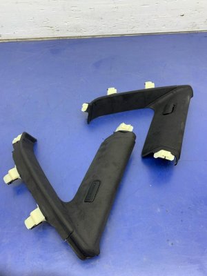 2017-2024 Maserati Levante Black C-Pillar Interior Trim Panel Set (Used OEM)