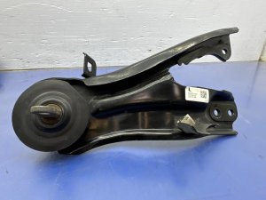 2018-2025 Honda Odyssey Upper Suspension Control Arm Set - Rear, Left (Driver) (Used OEM)