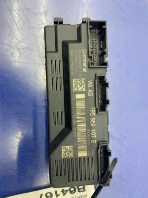 2015-2024 Porsche Macan Power Liftgate Control Module - Rear (Used OEM)