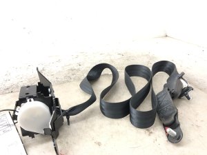 2016-2022 Honda Pilot 3rd Row Middle Seat Belt Assembly - Rear, Right (Passenger) (Used OEM)