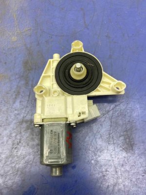 2008-2015 Mercedes-Benz C280 Front and Rear Power Window Motor Set (Used OEM)